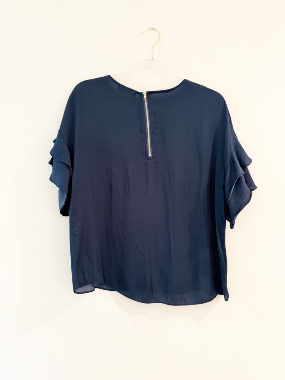 KLD Ruffle-Sleeve Blouse - Picture 6 of 6